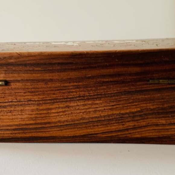 Wooden box - Picture 6 of 11